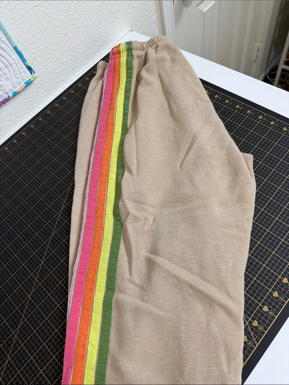 Aviator Nation Neutral Beige  Sweatpants - Picture 2 of 4